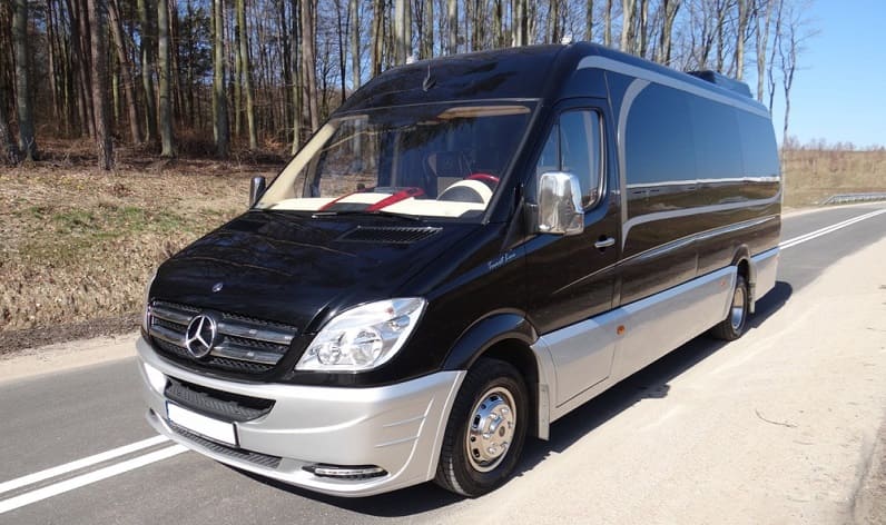 Overijssel: Bus reservation in Kampen in Kampen and Netherlands